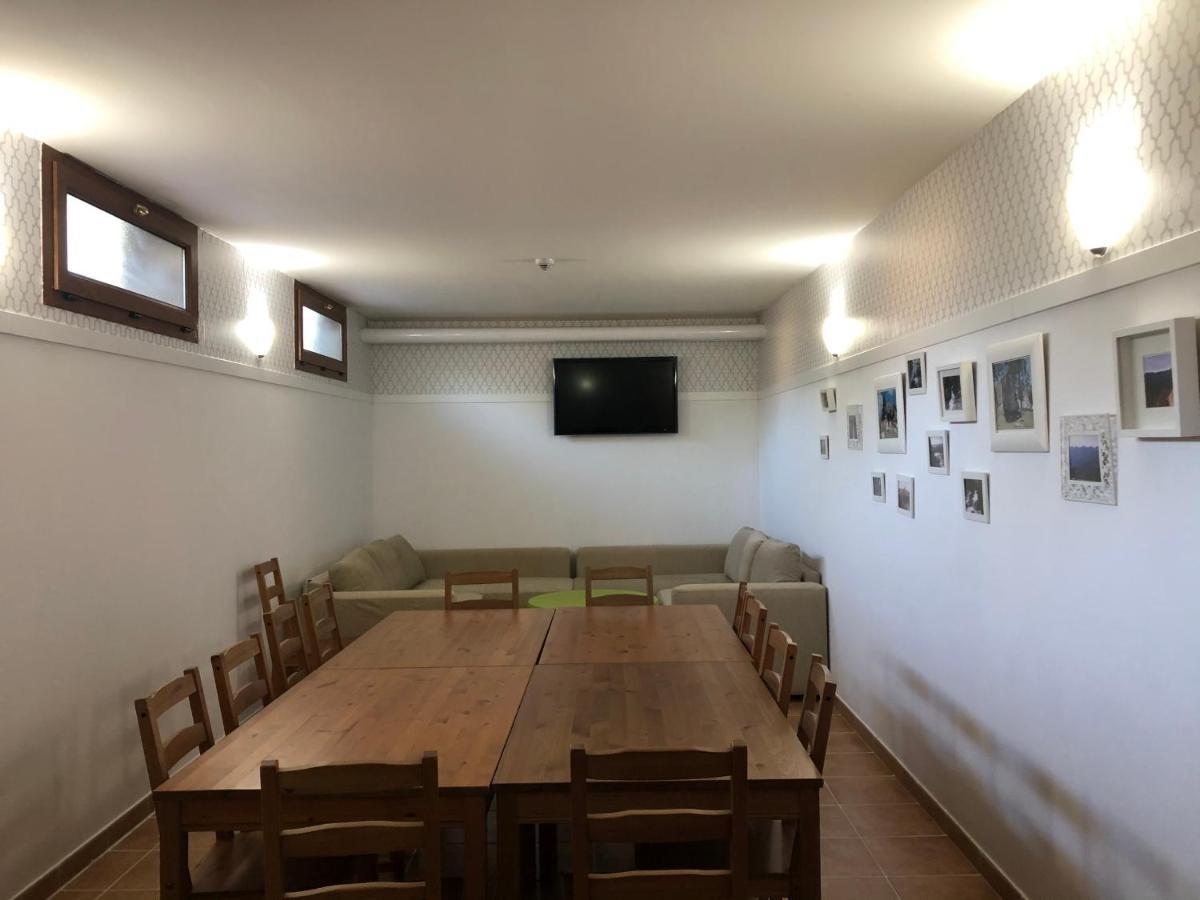 Casa De Navalhorno Valsain Apartamento La Pradera de Navalhorno Exterior foto