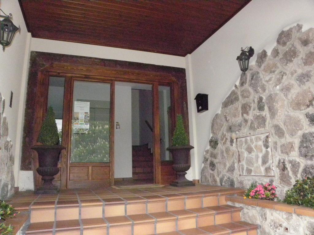 Casa De Navalhorno Valsain Apartamento La Pradera de Navalhorno Exterior foto